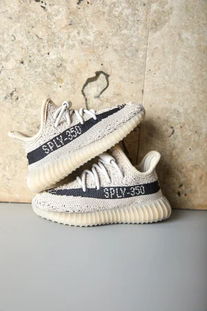 YEEZY-350-V20-KIDS-SLATE-1