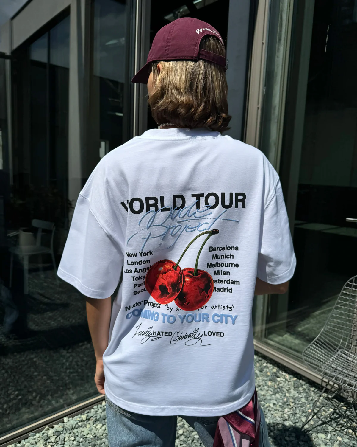 camiseta_tour_model_women_1200x