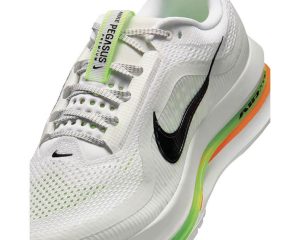 Nike_Pegasus_Premium_HQ2592-105_1