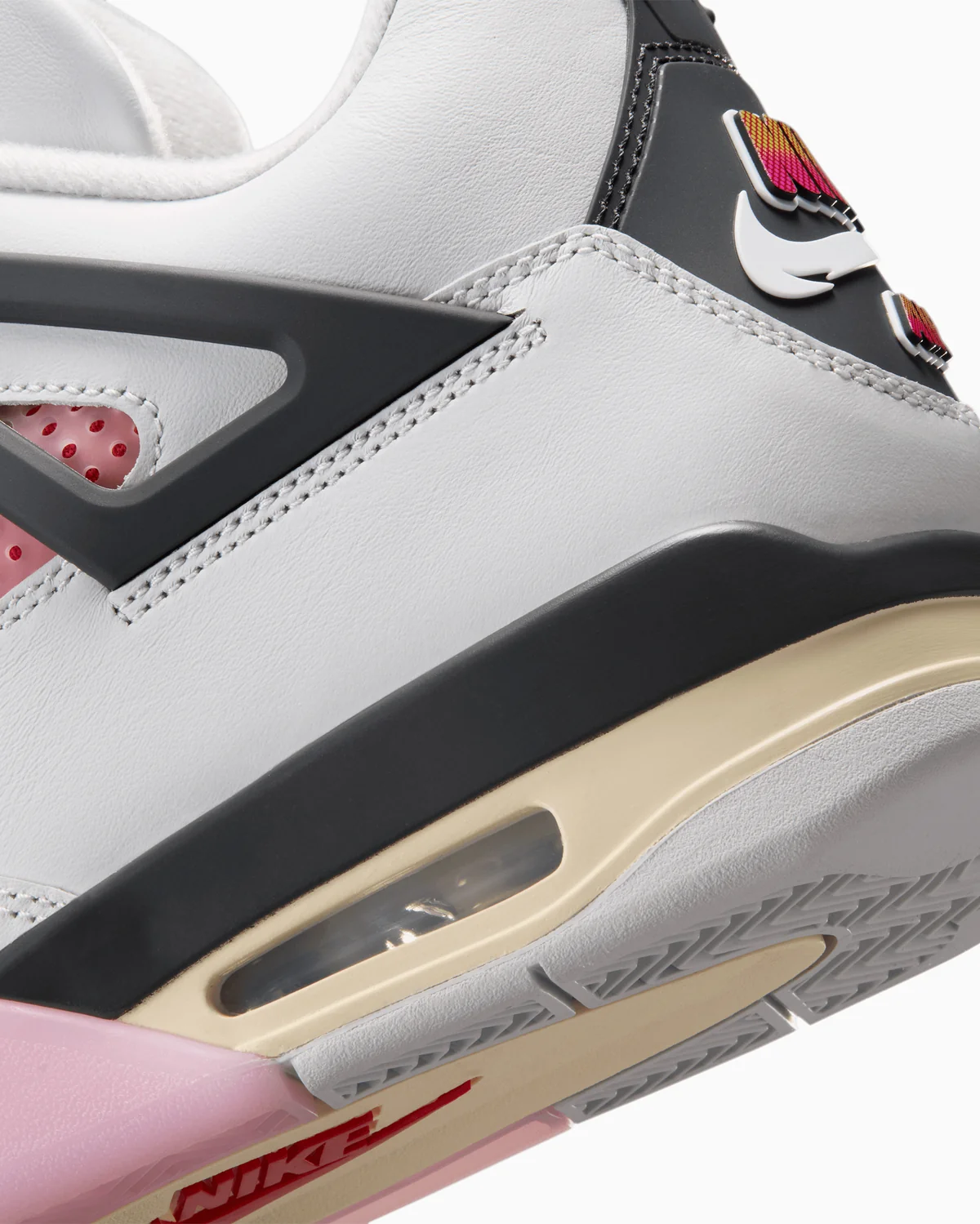 sneakers-air-jordan-4-retro-comic-ja1135-100-8