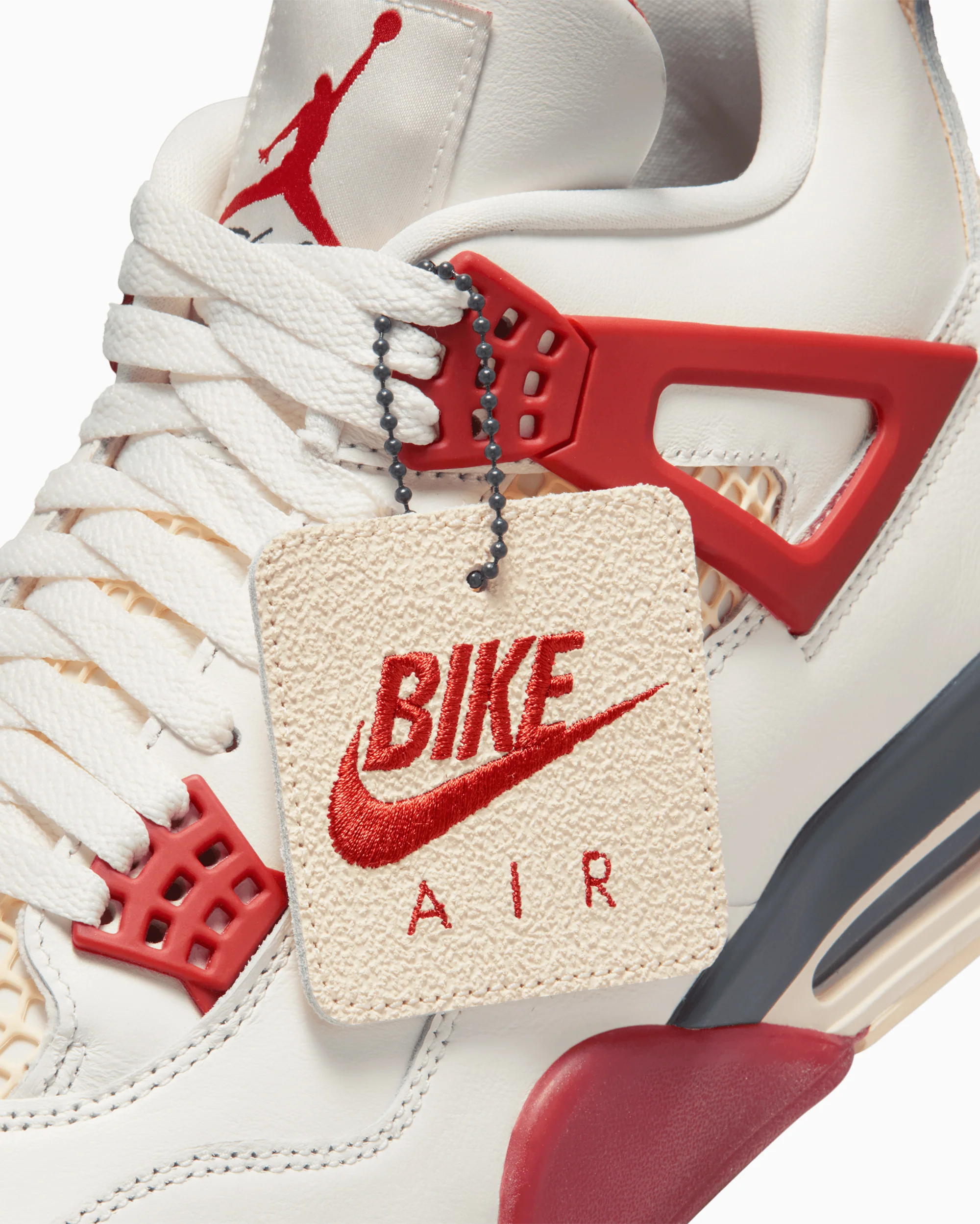 sneakers-air-jordan-x-nigel-sylvester-4-retro-og-brick-after-brick-iq8055-100-1